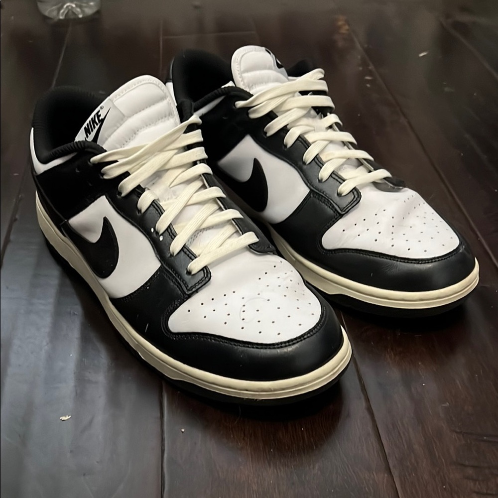 Nike Dunk Panda Vintage Sneakers